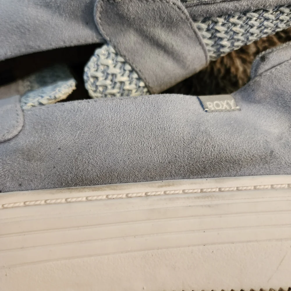 Roxy Shielahh Slip-on Platform Shoes. EUC.
